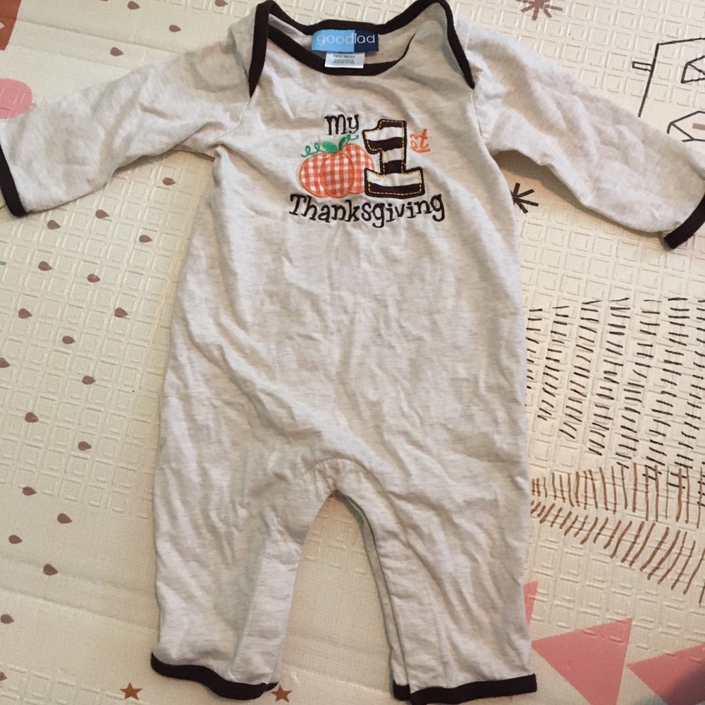 My 1st Thanksgiving Onesie!